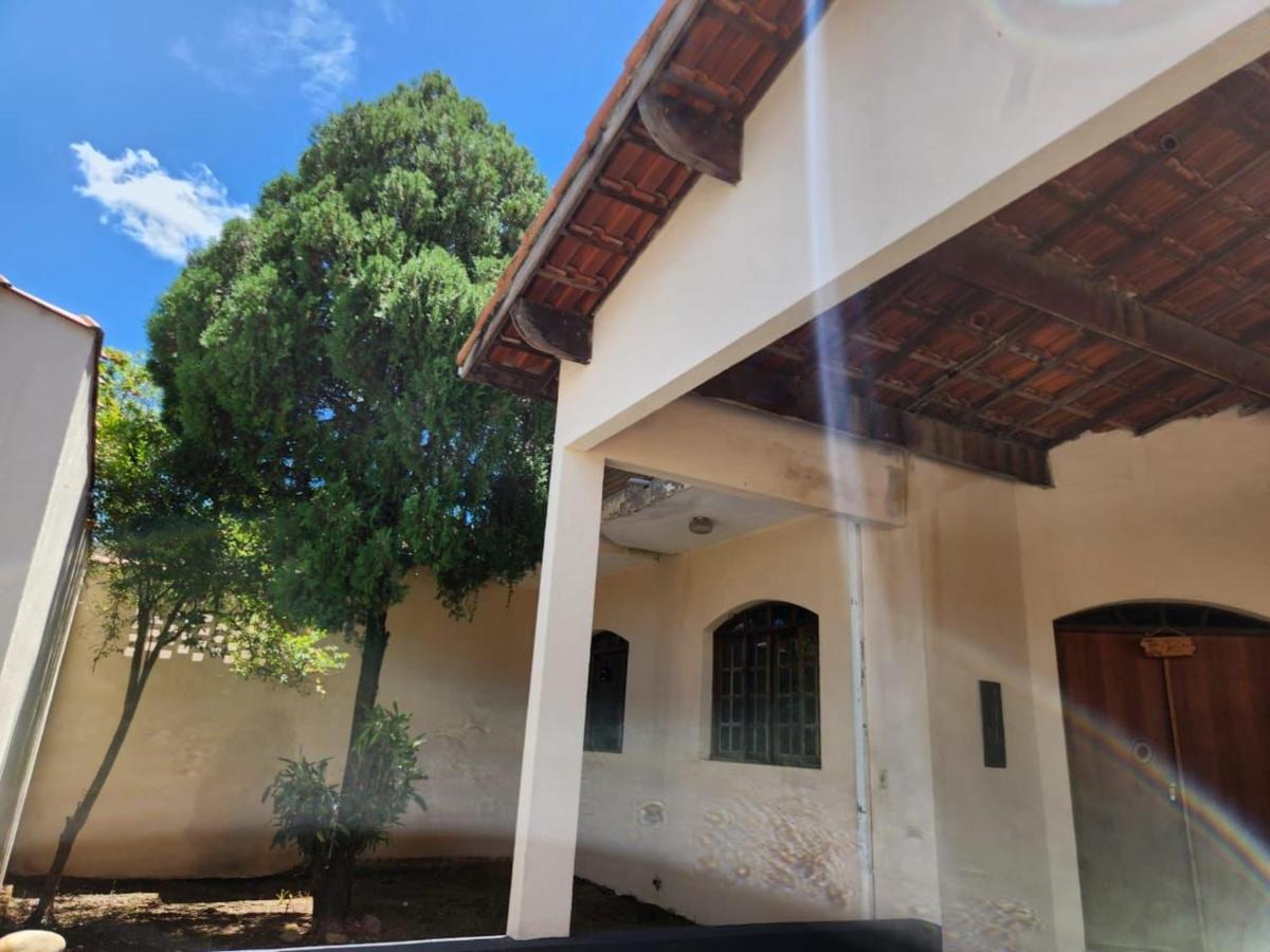 Casa Inteira Familia Proxima Ao Santuario Nacional Lejlighed Aparecida  Eksteriør billede